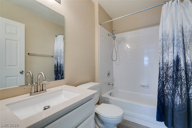 2821 Cool Water Drive, Henderson, NV 89074