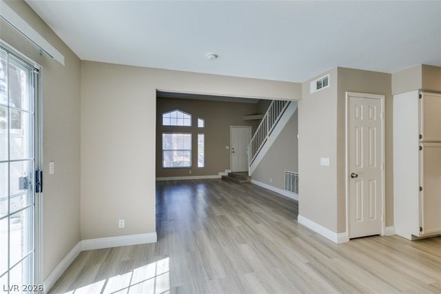 2821 Cool Water Drive, Henderson, NV 89074