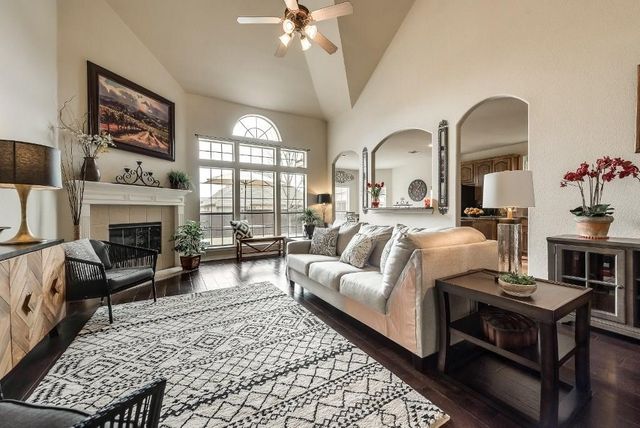 381 Fairlanding Avenue, Fairview, TX 75069