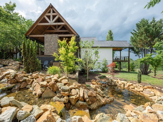 4647 Big Level Road, Mill Spring, NC 28756
