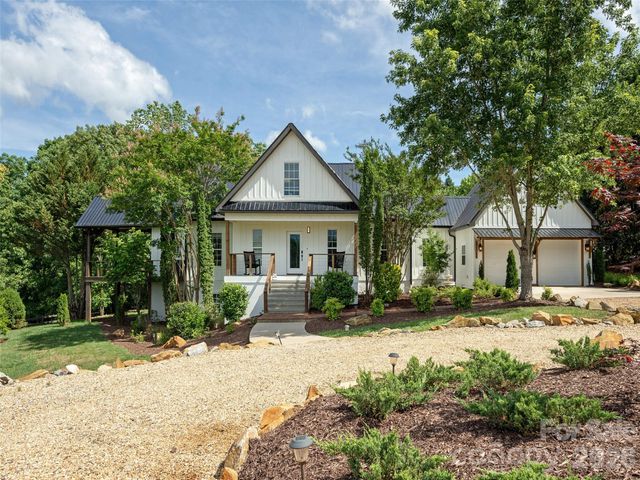 4647 Big Level Road, Mill Spring, NC 28756