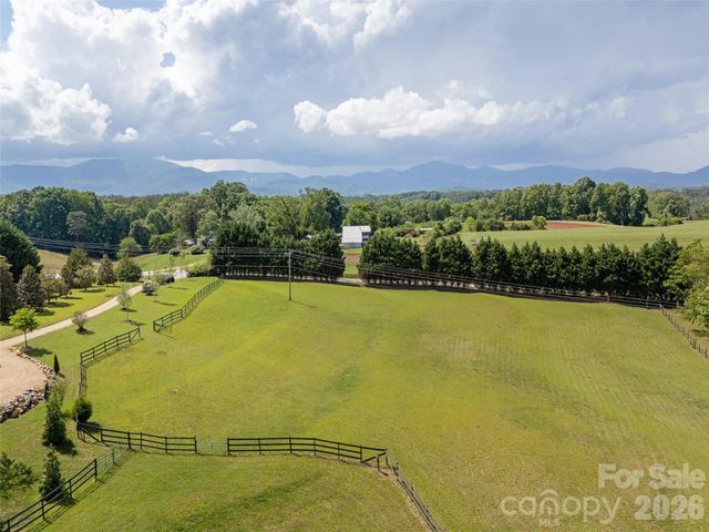 4647 Big Level Road, Mill Spring, NC 28756