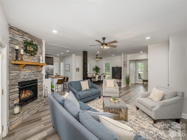4647 Big Level Road, Mill Spring, NC 28756