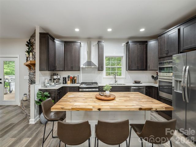 4647 Big Level Road, Mill Spring, NC 28756
