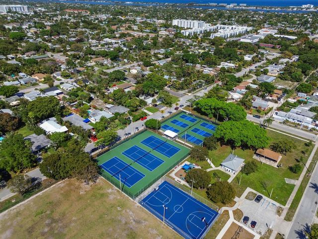 1501 N D Street, Lake Worth Beach, FL 33460