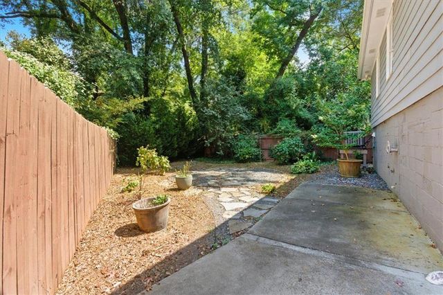 2238 Ridgedale NE Road, Atlanta, GA 30317