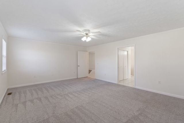 130 Osco Dr, Hohenwald, TN 38462