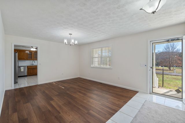 130 Osco Dr, Hohenwald, TN 38462