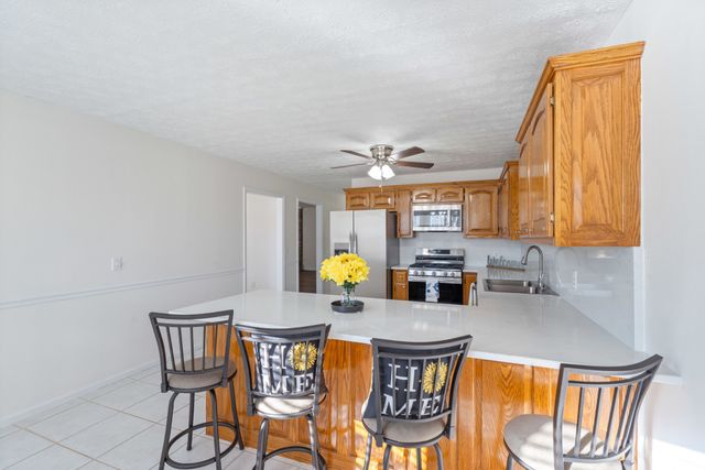 130 Osco Dr, Hohenwald, TN 38462