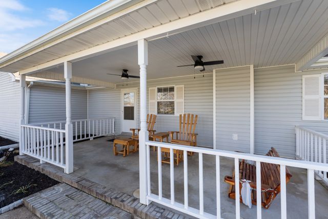 130 Osco Dr, Hohenwald, TN 38462