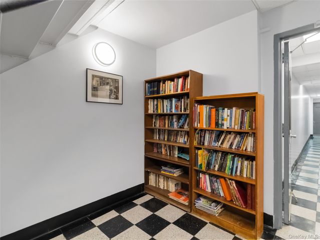 76-10 34th Avenue 1O, Jackson Heights, NY 11372