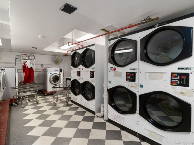 76-10 34th Avenue 1O, Jackson Heights, NY 11372