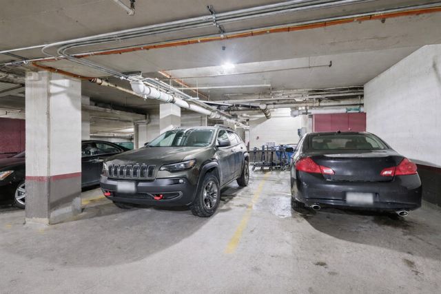 400 Groveland Avenue 910, Minneapolis, MN 55403