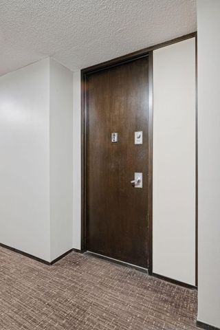 400 Groveland Avenue 910, Minneapolis, MN 55403