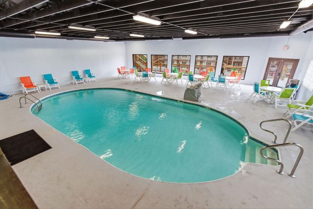 100 Getaway Circle 113, Kimberling City, MO 65686