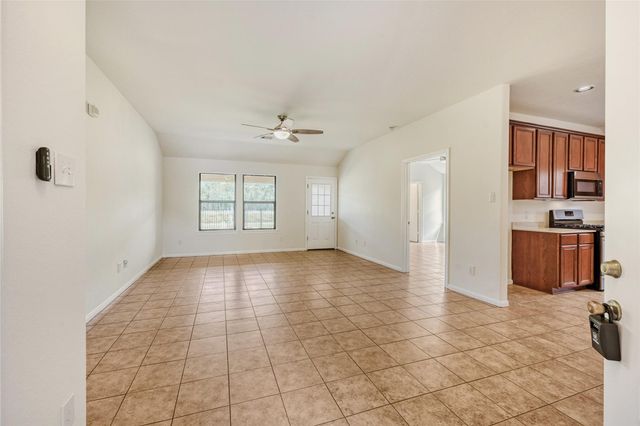 387 De Coster Boulevard, Alvin, TX 77511