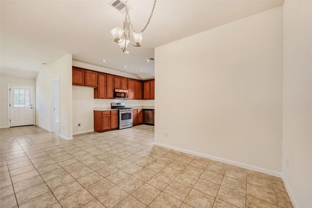 387 De Coster Boulevard, Alvin, TX 77511