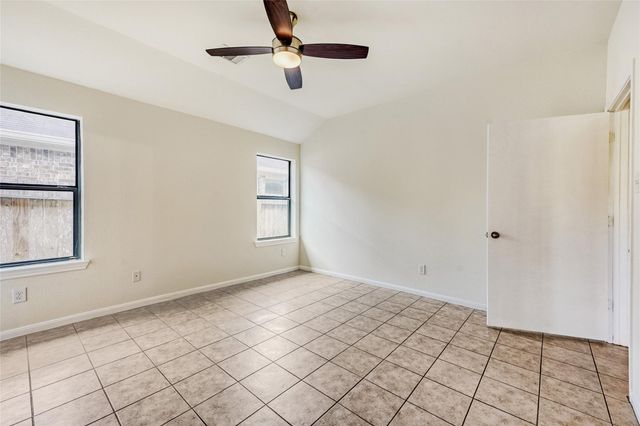 387 De Coster Boulevard, Alvin, TX 77511