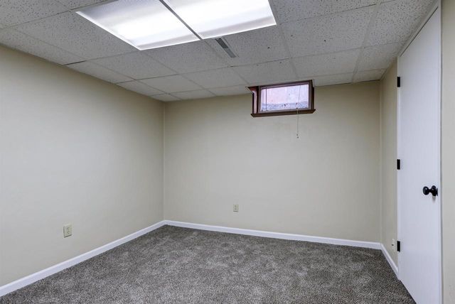 1630 E GLENDALE AVENUE, Appleton, WI 54911