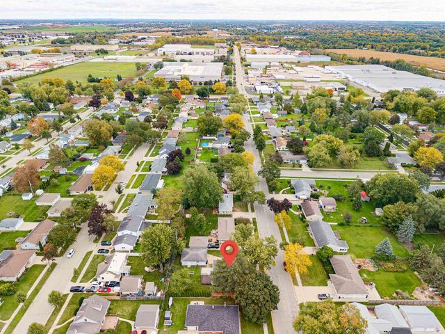 1630 E GLENDALE AVENUE, Appleton, WI 54911