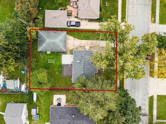 1630 E GLENDALE AVENUE, Appleton, WI 54911
