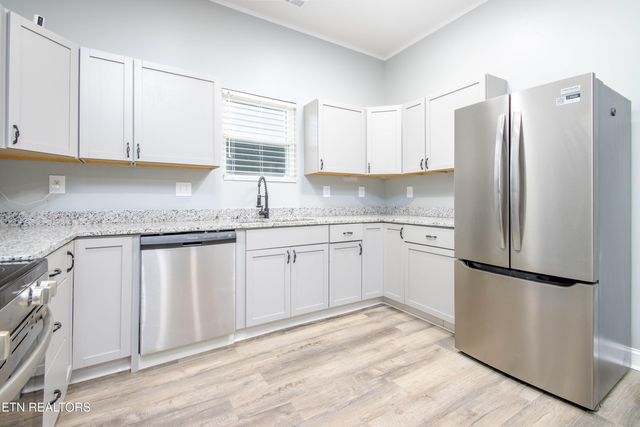 224 E Quincy Ave, Knoxville, TN 37917