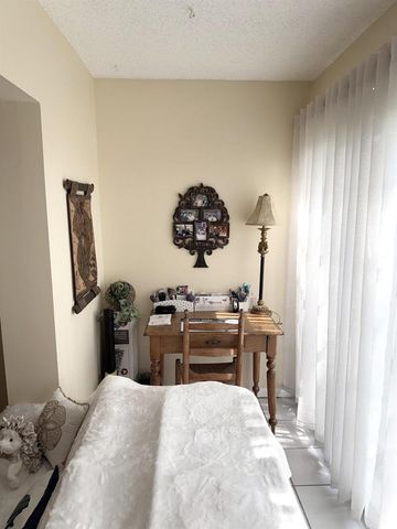 1030 Silk Oak Terrace 101, Delray Beach, FL 33445