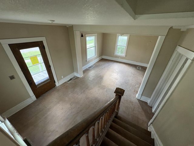 206 Reber Avenue, Waterloo, IA 50701