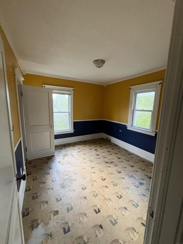 206 Reber Avenue, Waterloo, IA 50701