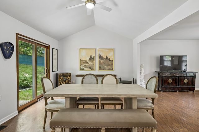 590 Weeping Elm Rd, Mount Juliet, TN 37122
