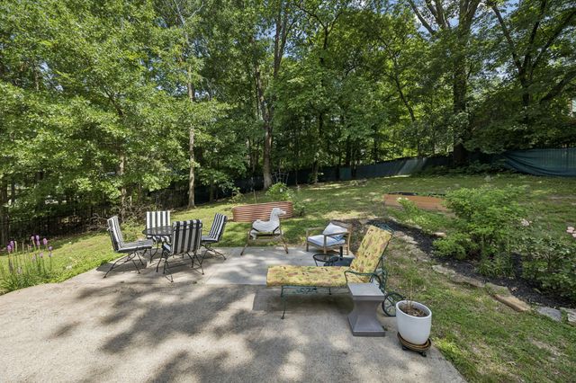 590 Weeping Elm Rd, Mount Juliet, TN 37122