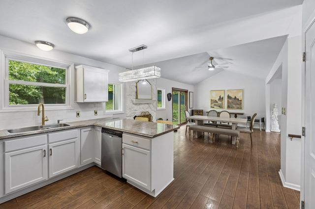 590 Weeping Elm Rd, Mount Juliet, TN 37122