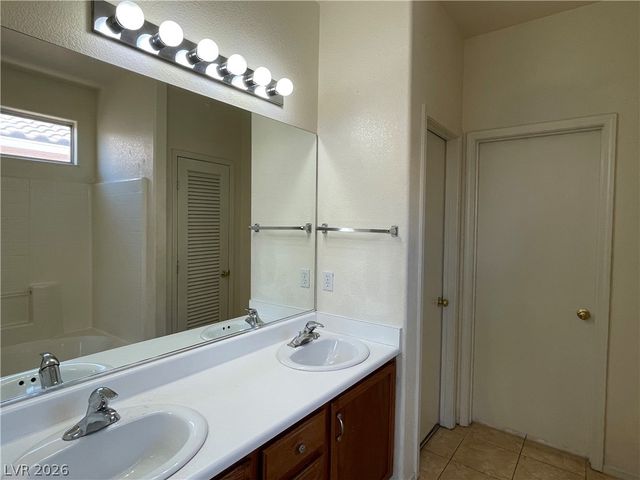 4946 Droubay Drive, Las Vegas, NV 89122