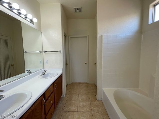 4946 Droubay Drive, Las Vegas, NV 89122