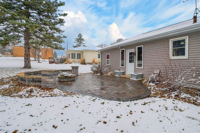 3119 Cadillac Drive, Cedar Falls, IA 50613