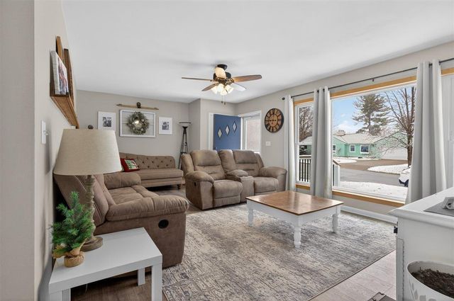 3119 Cadillac Drive, Cedar Falls, IA 50613