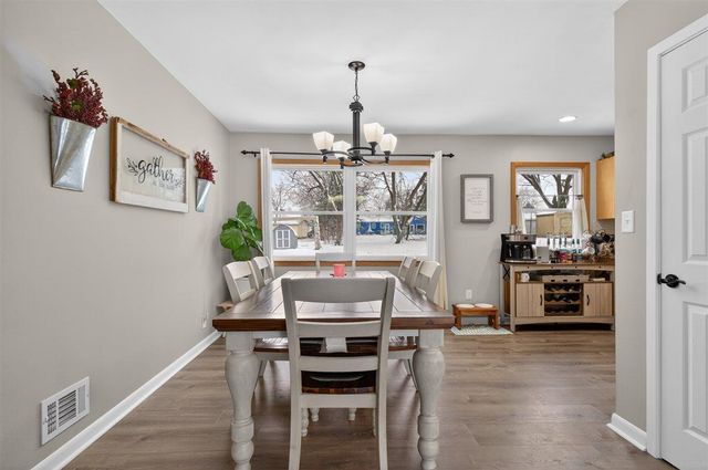 3119 Cadillac Drive, Cedar Falls, IA 50613