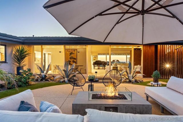 7846 Esterel Dr, La Jolla, CA 92037