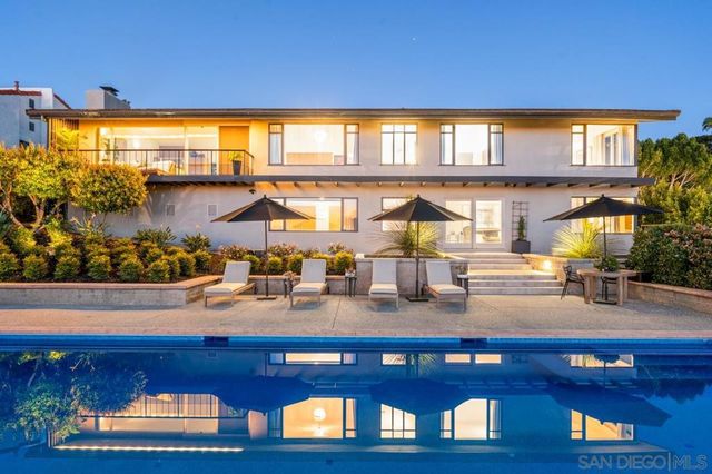 7846 Esterel Dr, La Jolla, CA 92037