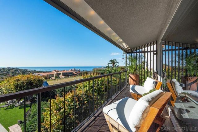 7846 Esterel Dr, La Jolla, CA 92037