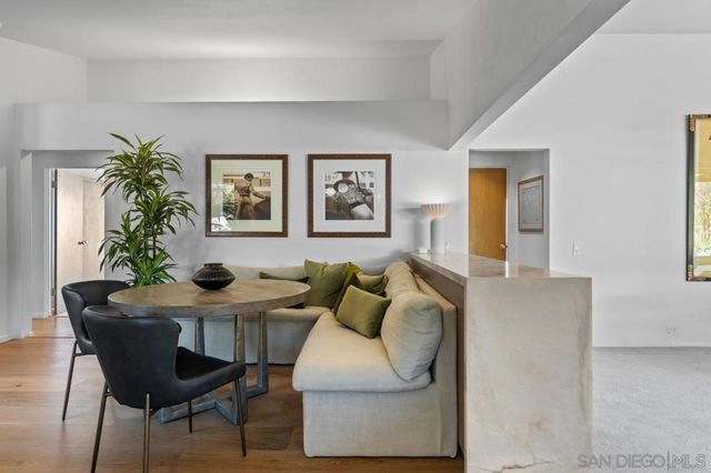 7846 Esterel Dr, La Jolla, CA 92037