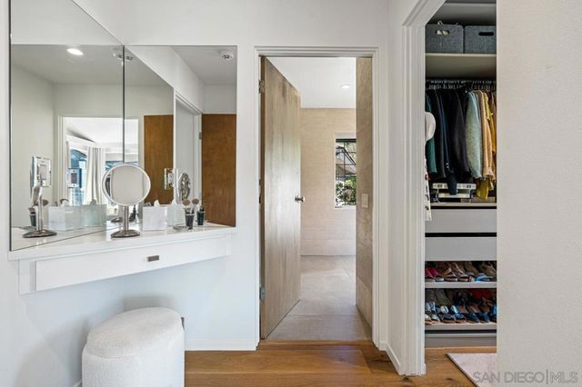 7846 Esterel Dr, La Jolla, CA 92037