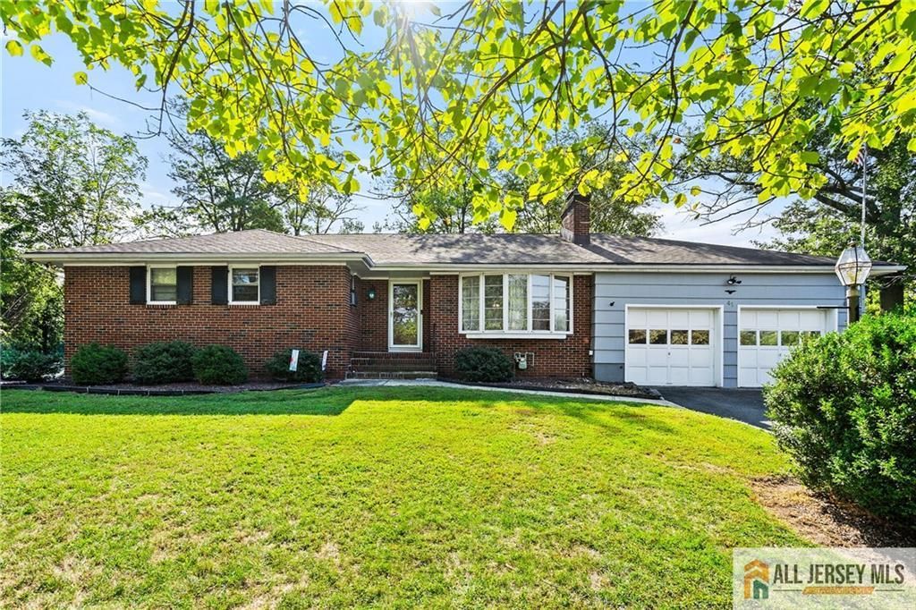 41 3rd Avenue, Piscataway, NJ 08854