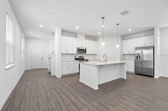 5618 STOCKADE BOULEVARD, St Cloud, FL 34771