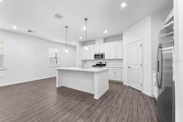 5618 STOCKADE BOULEVARD, St Cloud, FL 34771