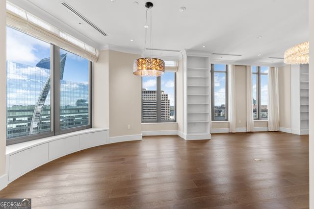 3376 Peachtree Road NE 35A, Atlanta, GA 30326