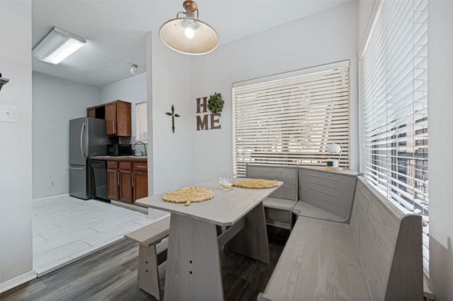 5550 Spring Valley Road C21, Dallas, TX 75254