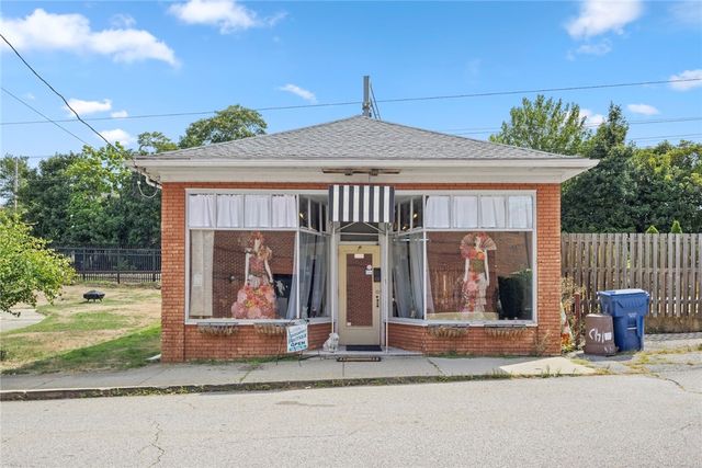 136 Duke Street, East Greenwich, RI 02818