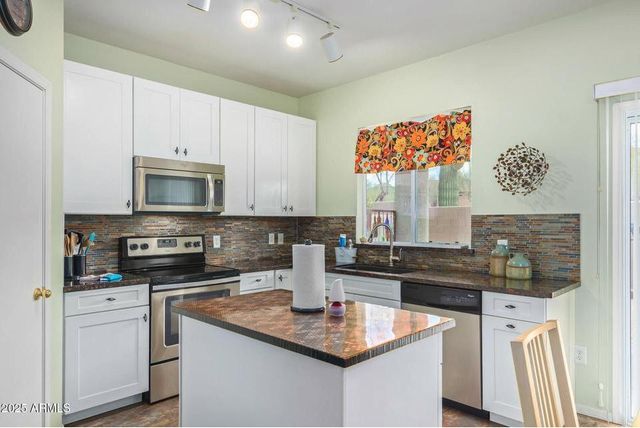 34905 N 30th Drive, Phoenix, AZ 85086