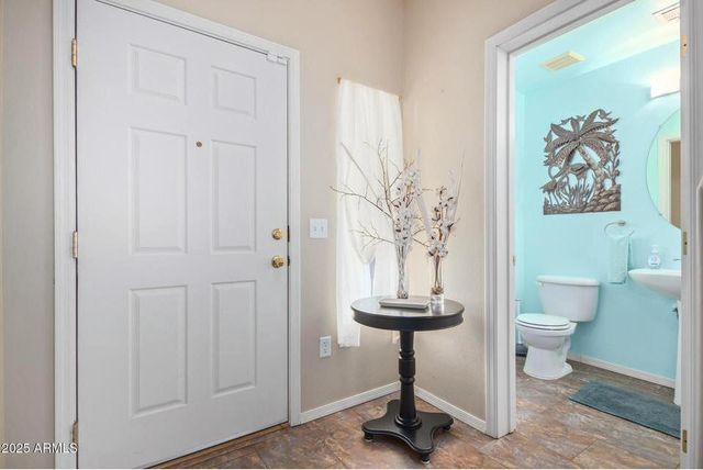 34905 N 30th Drive, Phoenix, AZ 85086